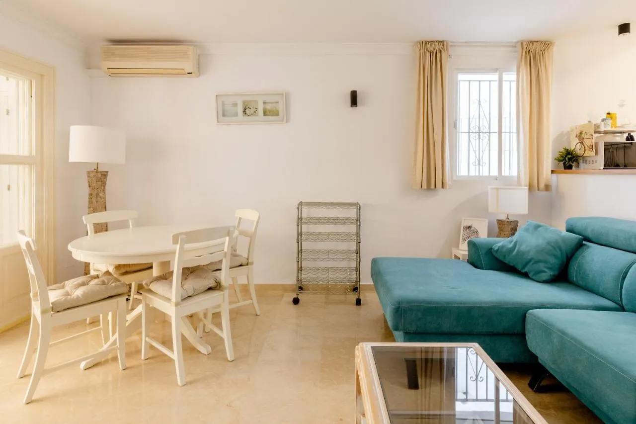 Apartamento Confortable Urbanización El Paraiso Estepona 0*,  España