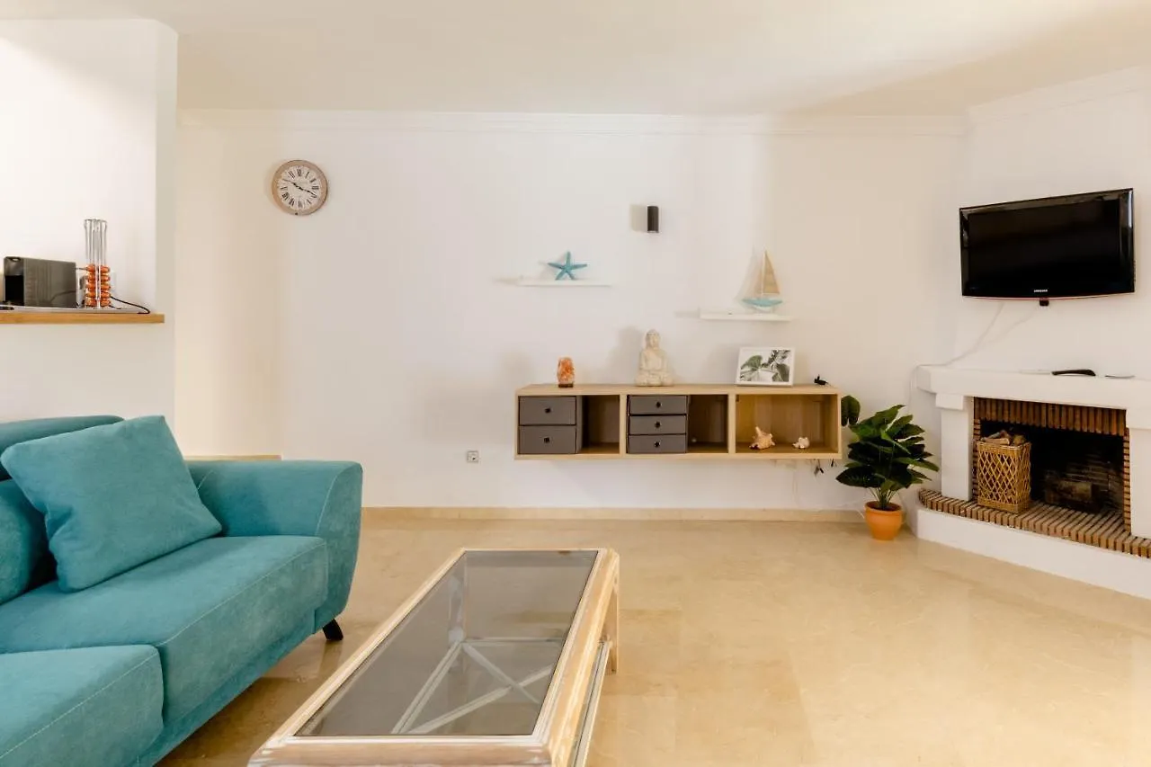 Apartamento Confortable Urbanización El Paraiso Estepona